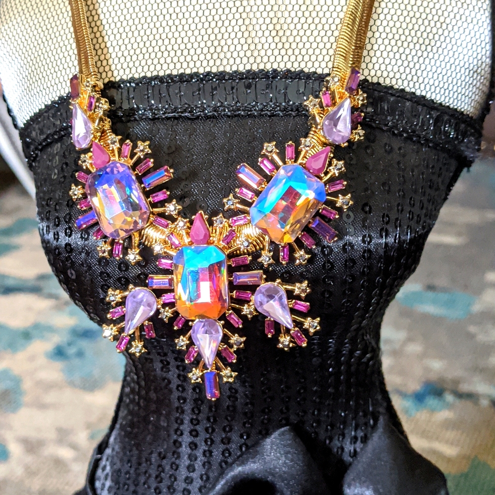 NWT Gold Tone Purple Crusher Stone Necklace & Bracelet